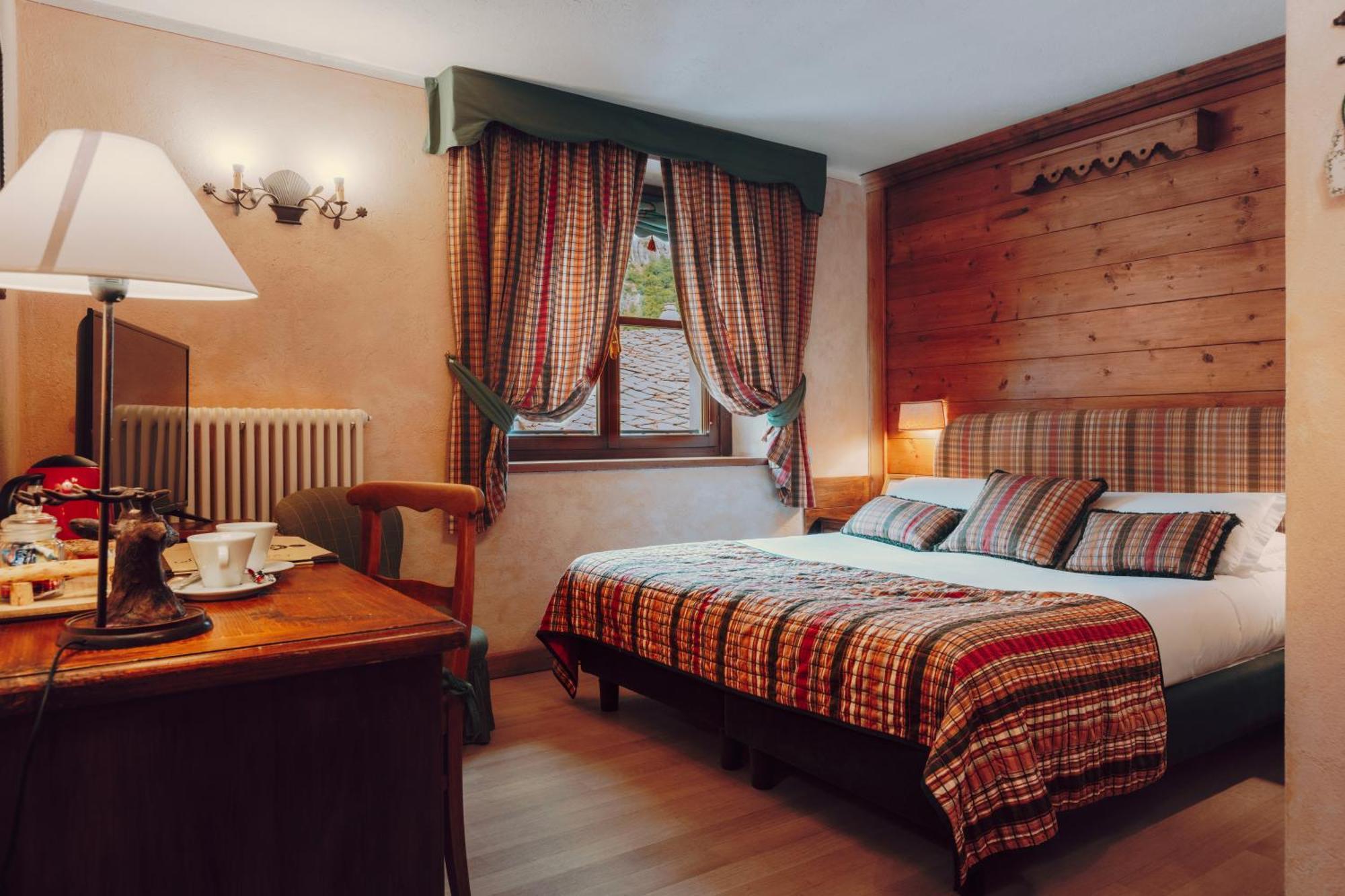 Villa Novecento Romantic Hotel - Estella Hotel Collection & Experience Courmayeur Exteriér fotografie